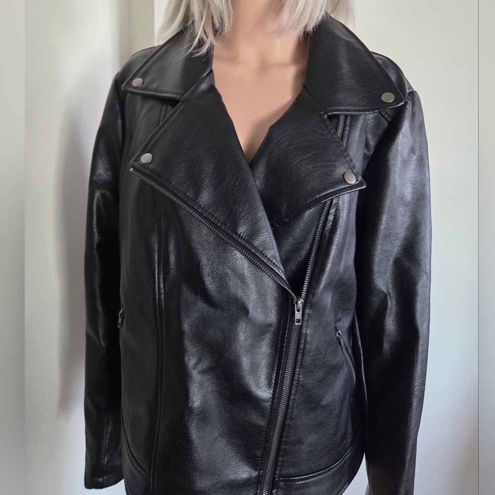 Forever 21 Black Faux Leather Jacket Size 2X - Picture 4 of 11